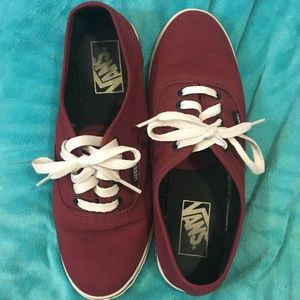 Maroon Vans Authentic Lo Pro